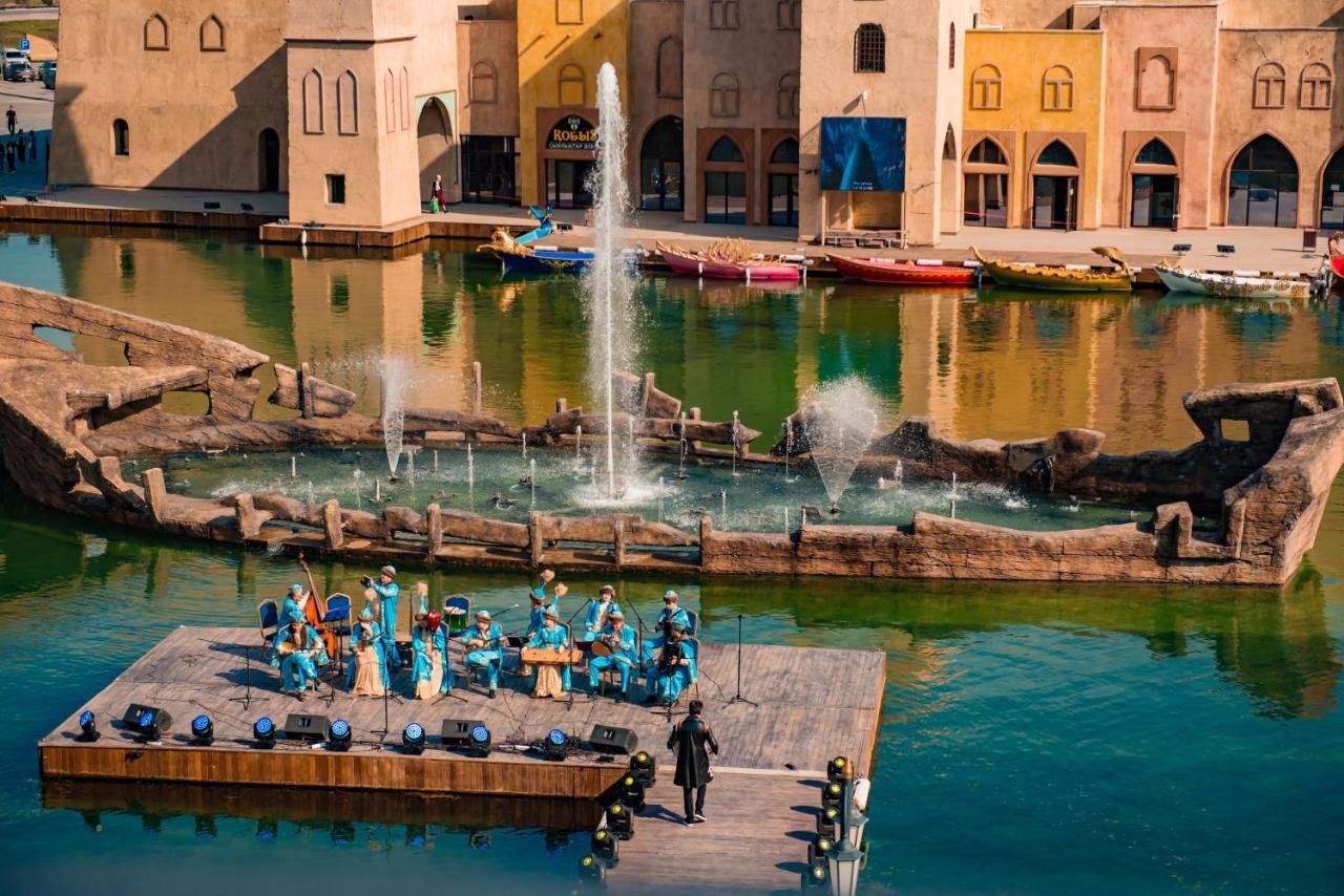 Karavansaray Turkistan Harbour Hotel -Flying Theatre Access المظهر الخارجي الصورة The Village