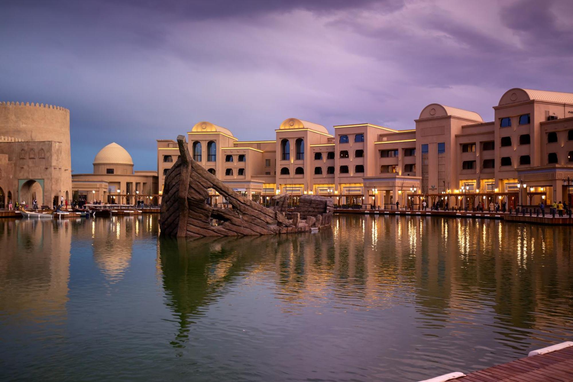 Karavansaray Turkistan Harbour Hotel -Flying Theatre Access المظهر الخارجي الصورة The Village